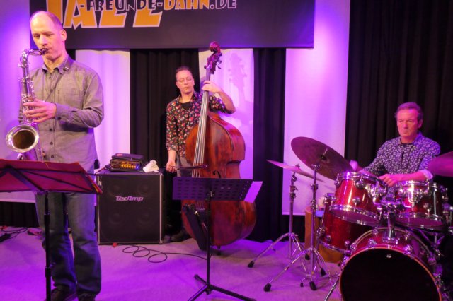 dirikschilgenjazzgrooves1222.jpg